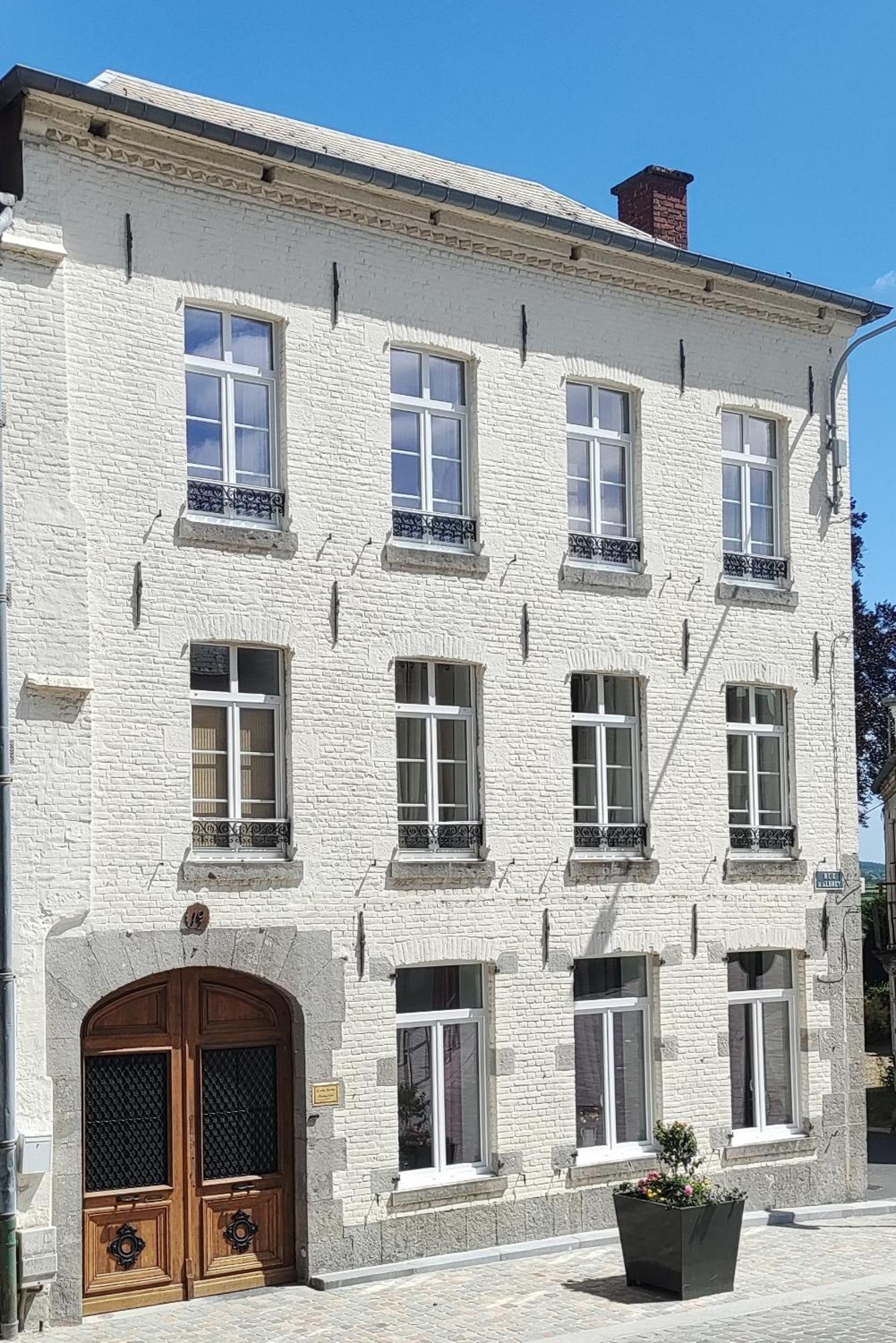 Bed and Breakfast Le Relais Napoleon à Avesnes-sur-Helpe Extérieur photo