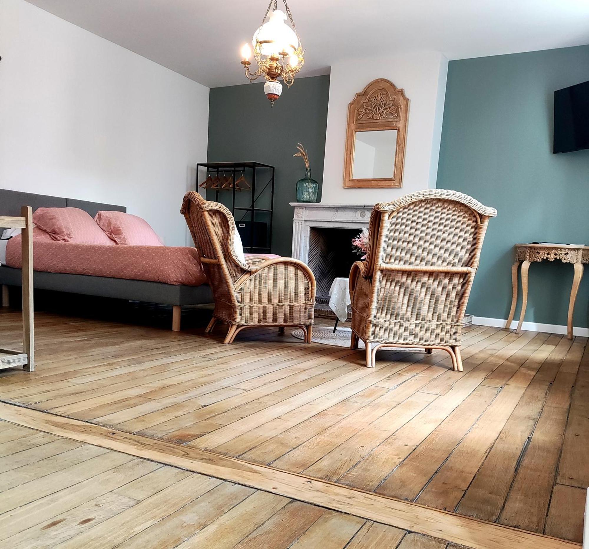 Bed and Breakfast Le Relais Napoleon à Avesnes-sur-Helpe Extérieur photo